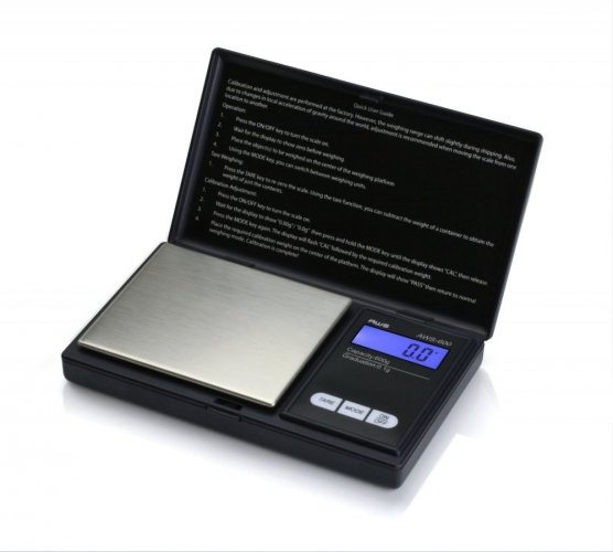 Digitální váha kapesní přenosná AMW-100 | 100 x 0.01g